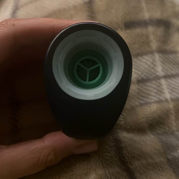 Therm-a-Rest NeoAir Micro Electric Air Pump for Sleeping Pads - Picture 4 of 4